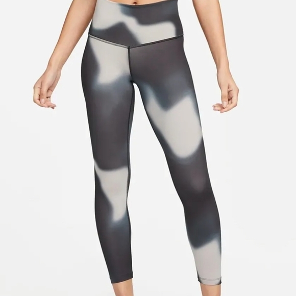 Nike Pants - Nike Yoga Dri-FIT Women's 7/8 High-Rise Gradient-Dye Leggings DM7015-070 Size XS